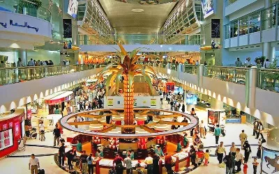 Dubai Airport binnen
