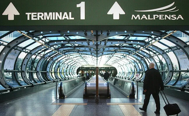 Malpensa Milaan luchthaven. Terminal 1 uitgang