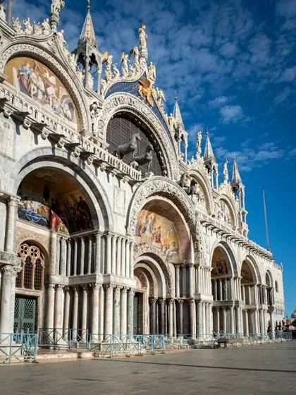 De kathedraal van San Marco in Venetië, Italië